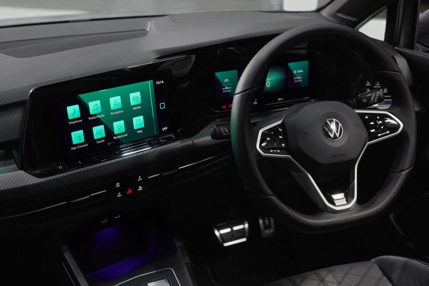 Volkswagen Golf R-Line