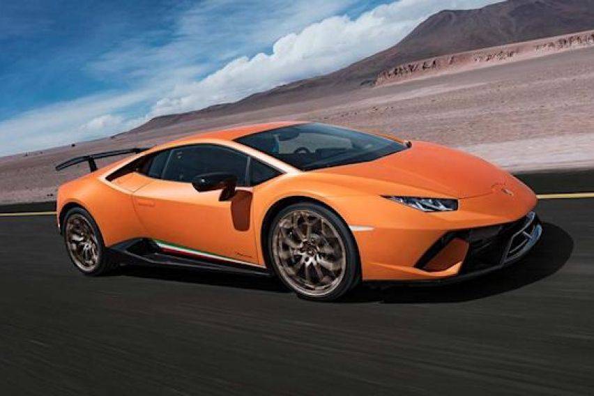 Lamborghini hoping to continue internal combustion engines after 2030