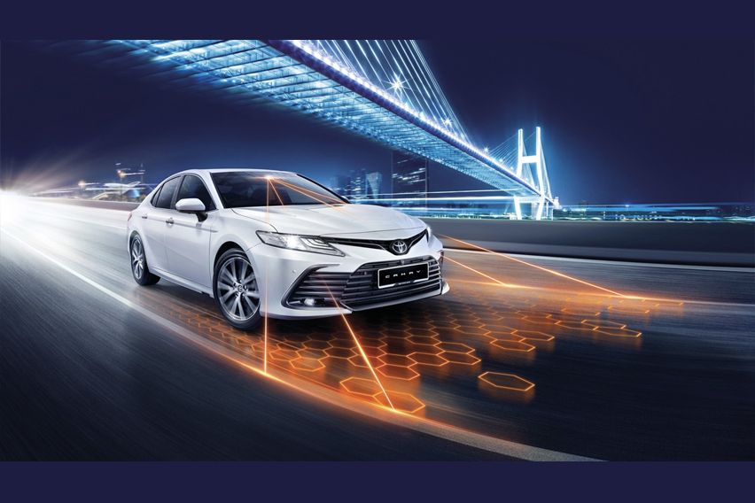 2022 Camry Toyota Safety Sense 2.5