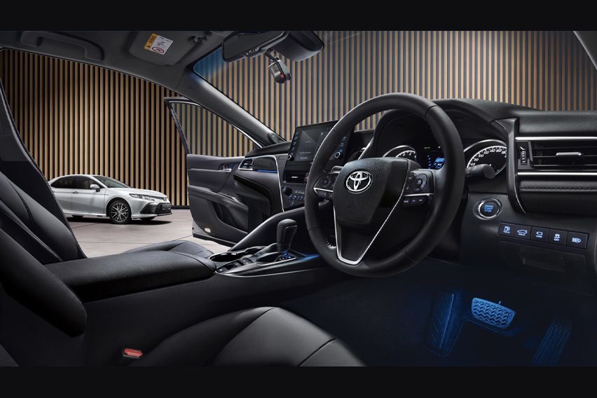 2022 Camry cabin