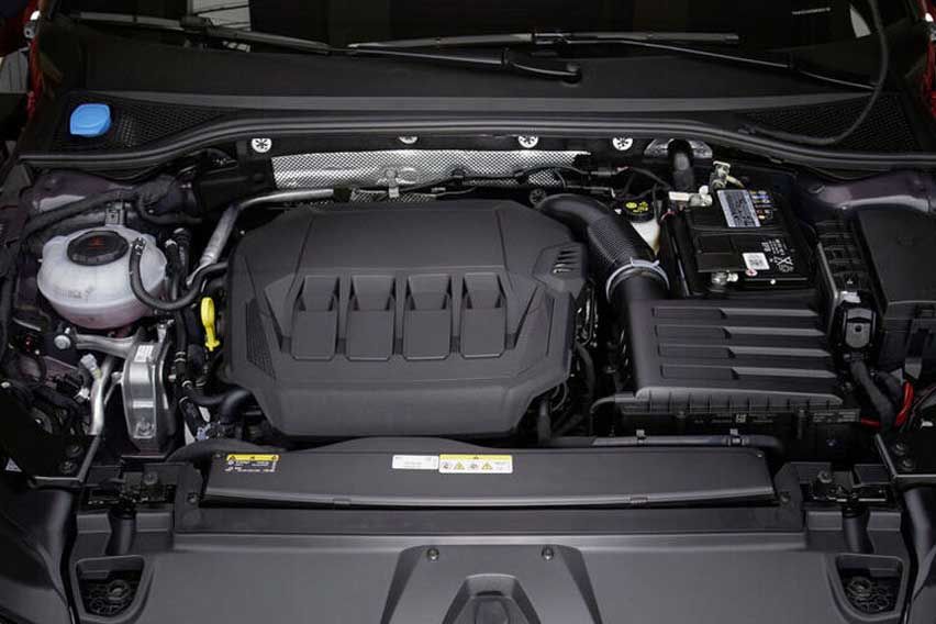 VW Arteon R-Line engine