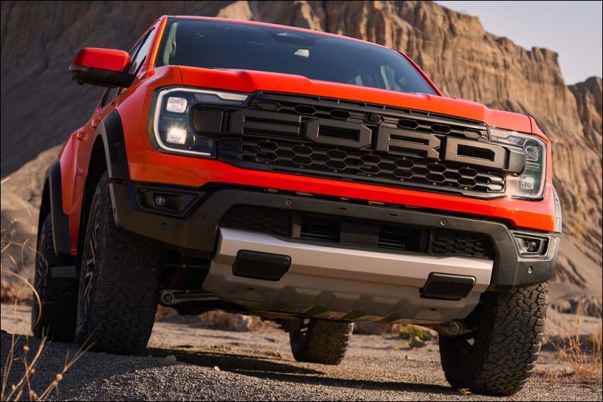 second-generation Ranger Raptor exterior