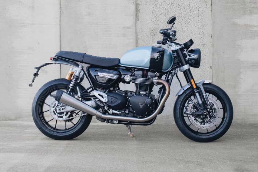 limited-edition Triumph Speed Twin Breitling details