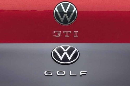 2022 Volkswagen Golf GTI vs. Golf R-Line: Spec comparison