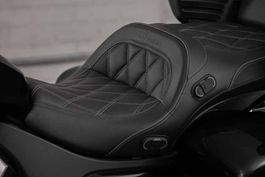 2022 Indian Motorcycles Pursuit images