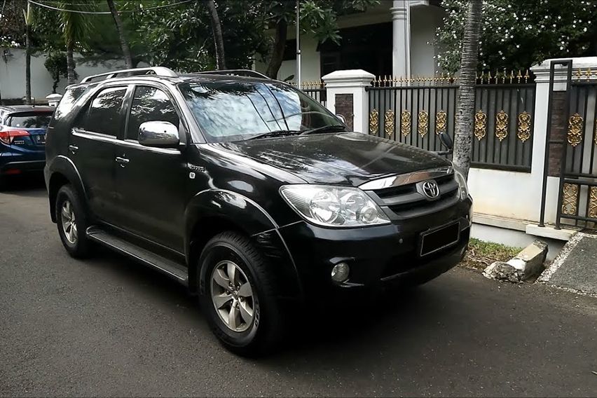 Harga Toyota Fortuner Bekas Cuma Rp 130 Juta, Beda Tipis Sama Avanza