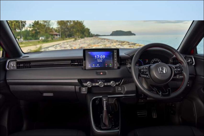 HONDA HR-V 2022 cabin