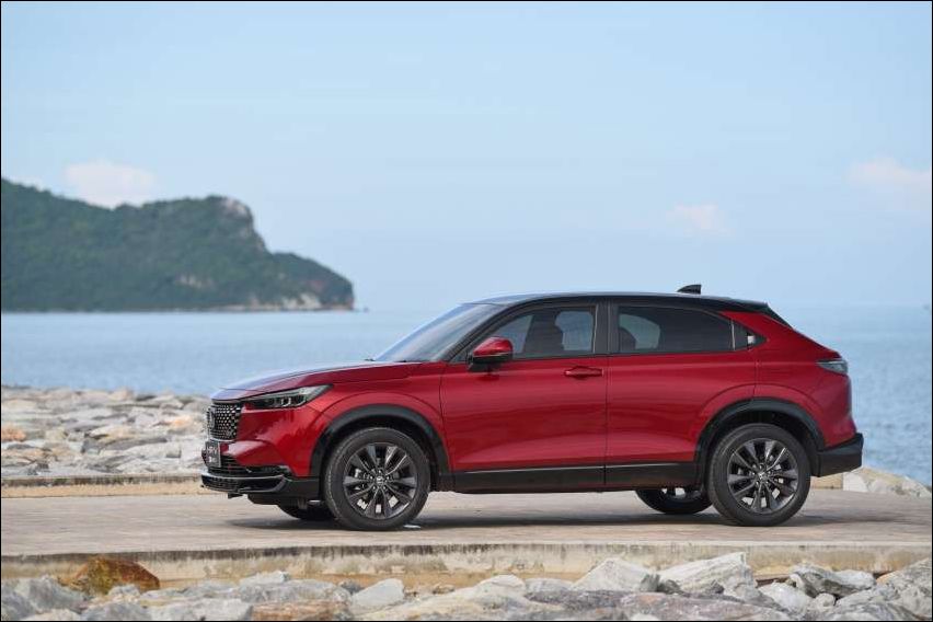 HONDA HR-V 2022 specs