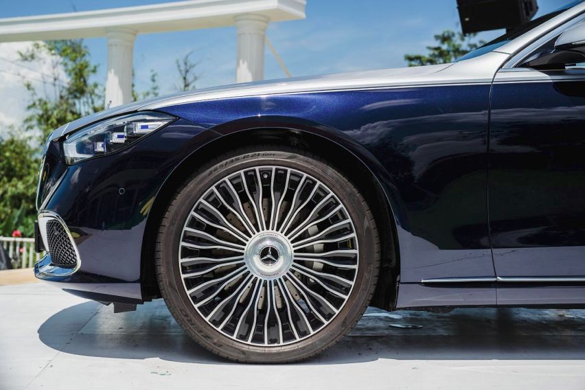 Mercedes-Maybach S-Class 