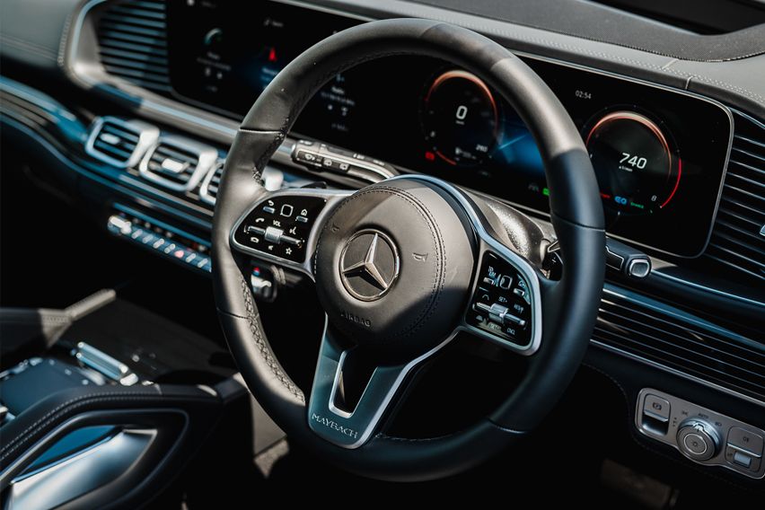 2022 Mercedes-Maybach GLS 600 features 