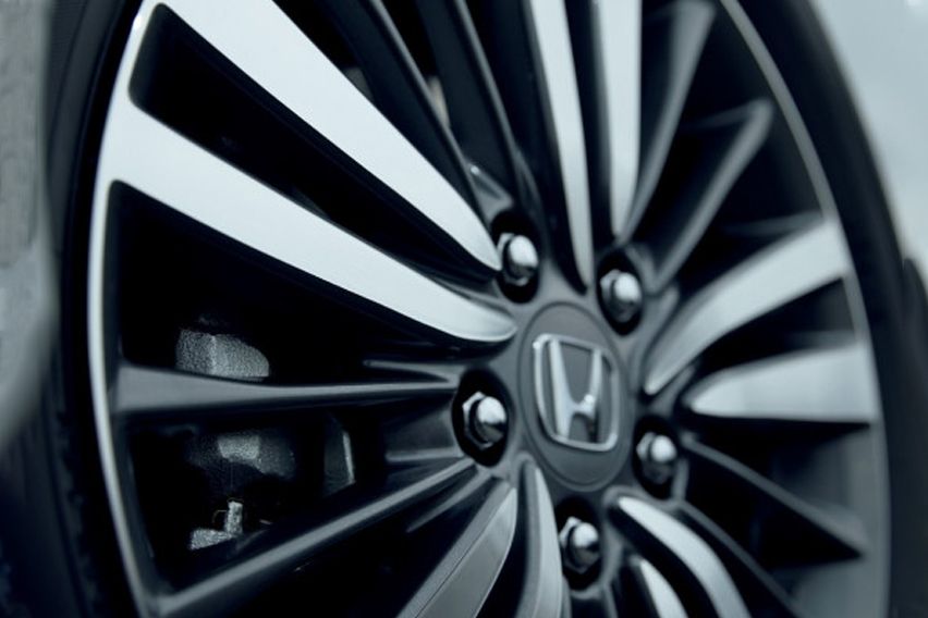 2022 Honda Odyssey: wheels