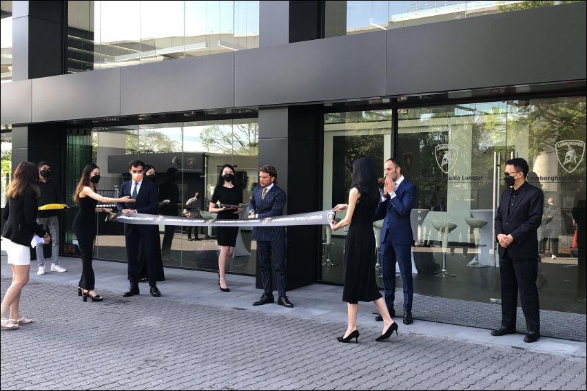 New Lamborghini KL showroom