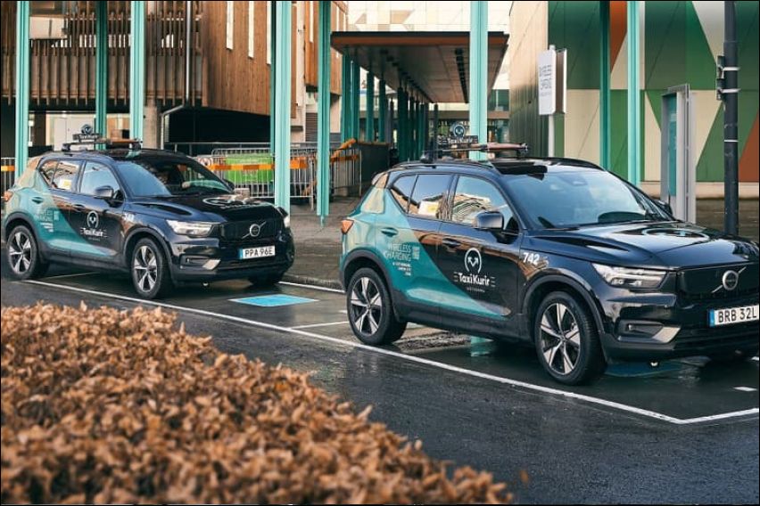 Volvo wireless charging stations detail