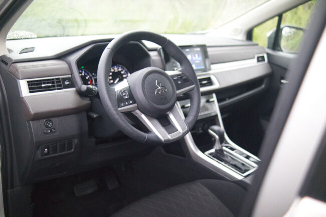 Mitsubishi Xpander dashboard design