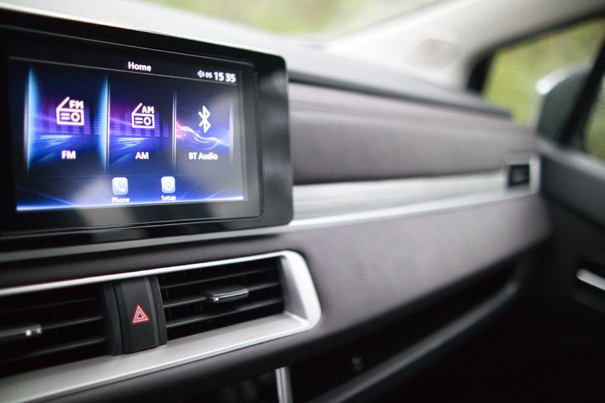 Mitsubishi Xpander dashboard design