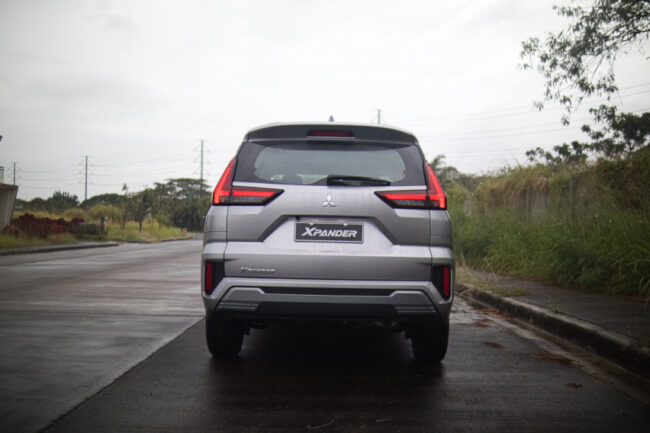 Mitsubishi Xpander profile rear