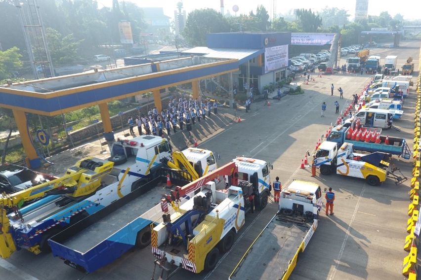 Viral Cerita Pungli Derek Jalan Tol Jasa Marga, Ini Tarif Resminya