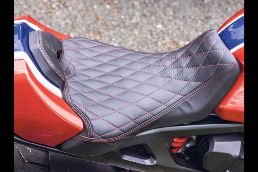 Custom built Honda CB1000R 5Four LEATHER SEAT