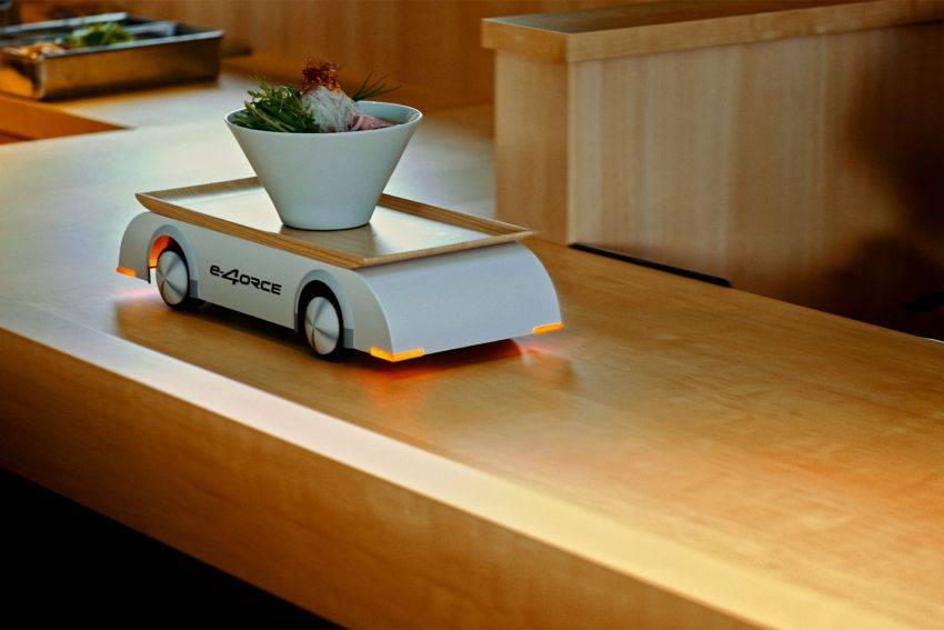 Nissan's e-4ORCE tech pulls off smooth ramen delivery