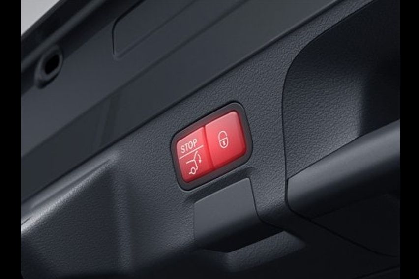 2022 Mercedes-Benz EQA 250 EASY-PACK tailgate