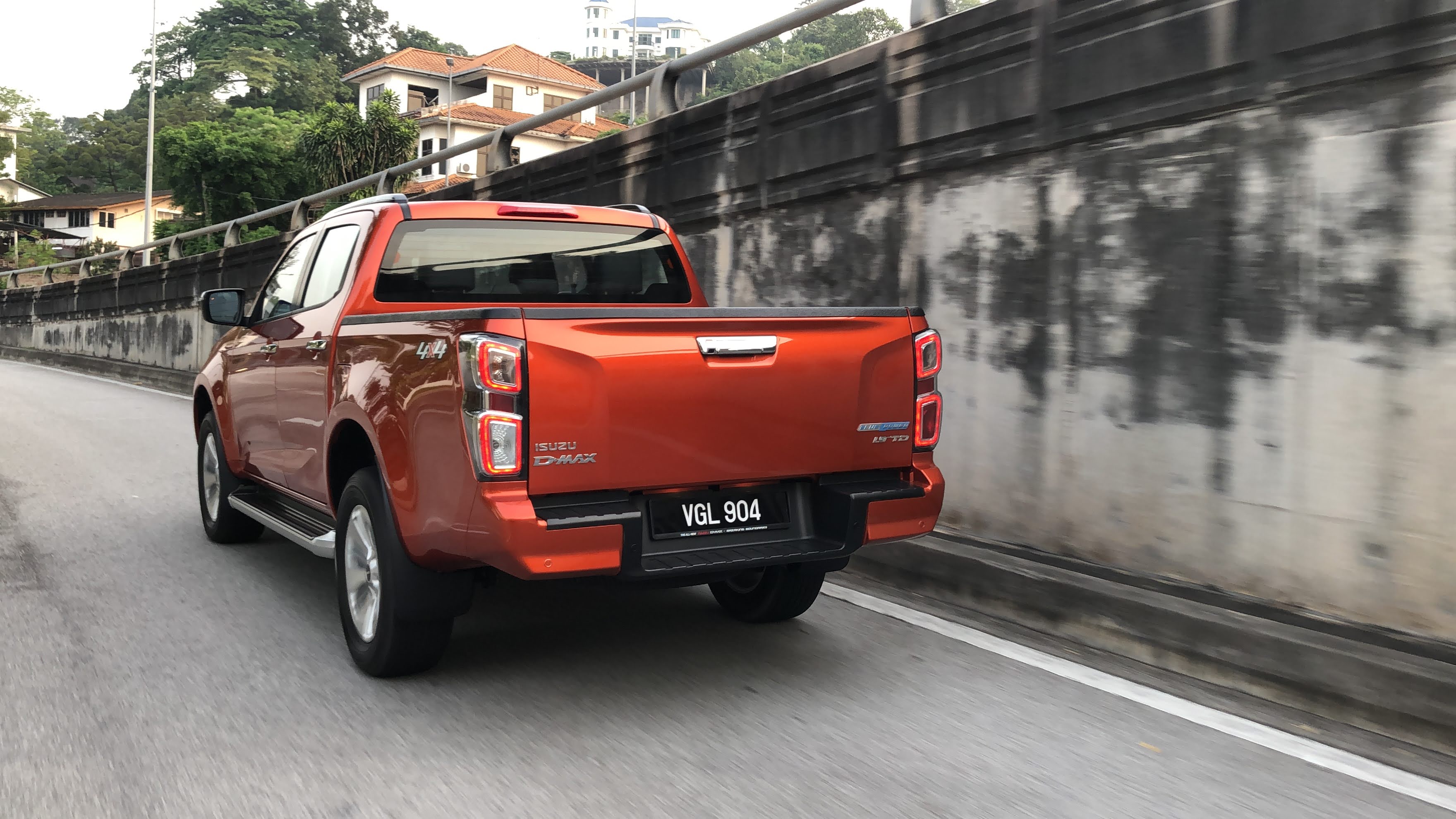 Isuzu D-Max 1.9L 4x4 Premium test drive
