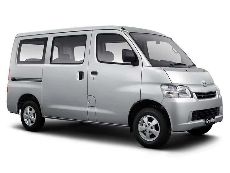 Daihatsu GranMax Minibus
