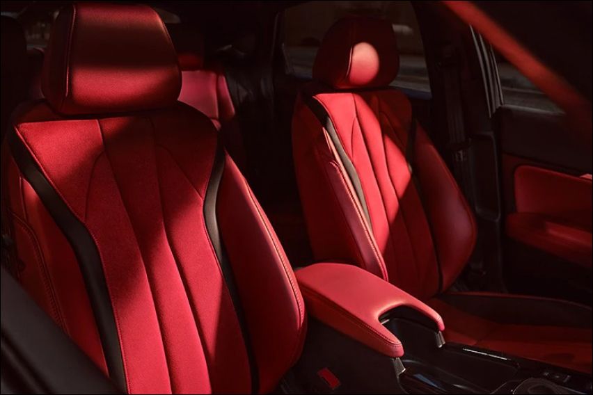 New 2023 Acura Integra cabin details