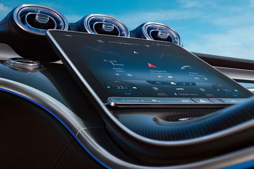 Mercedes-Benz C-Class features