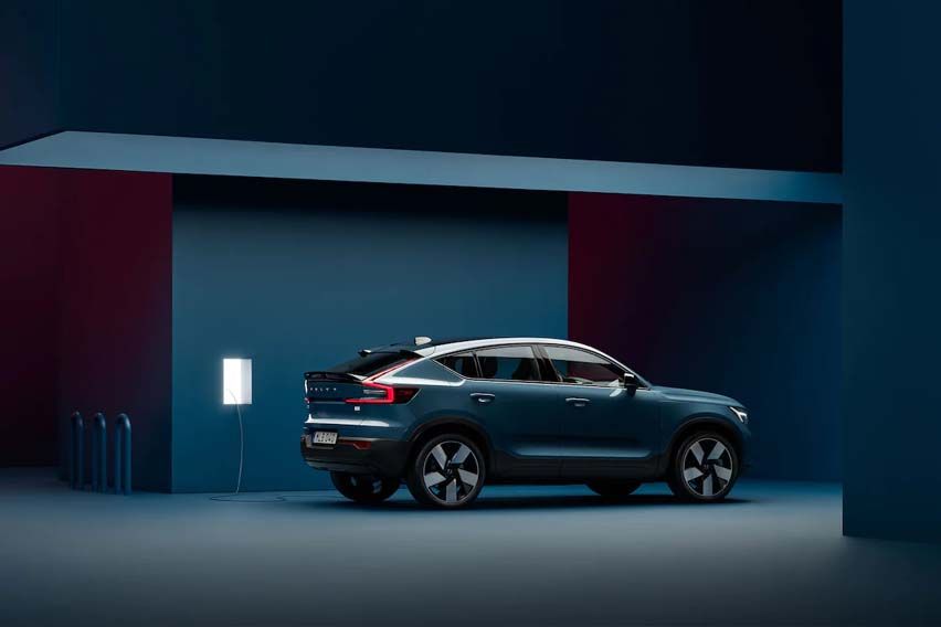 Volvo C40 EV features