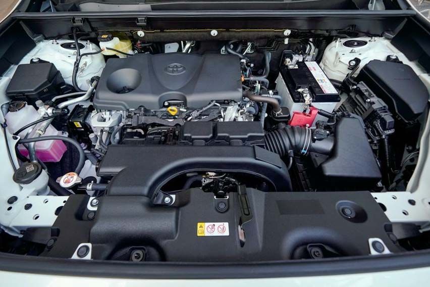 2021 RAV4 engine