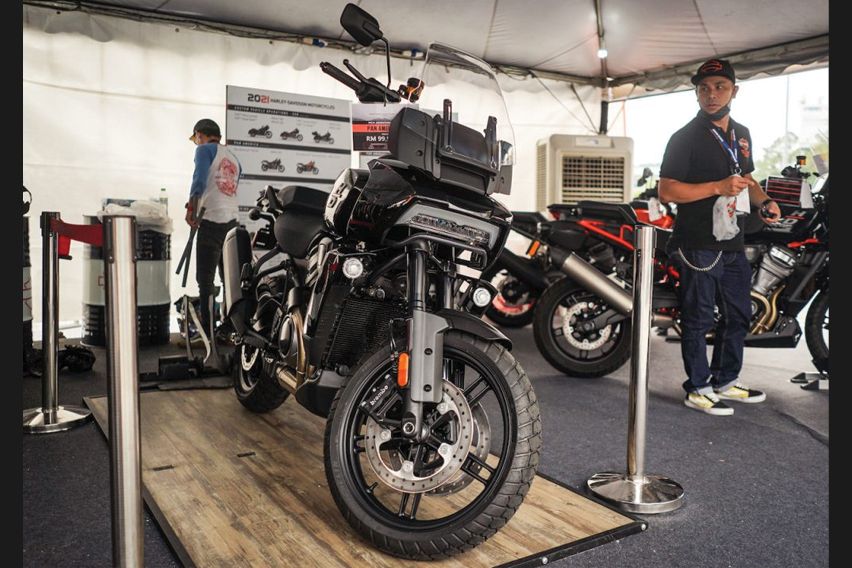 Harley-Davidson bikes