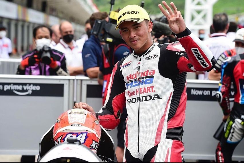 Pembalap Indonesia Mario Suryo Aji Akan Start dari Posisi 3 Balapan Moto3 Mandalika