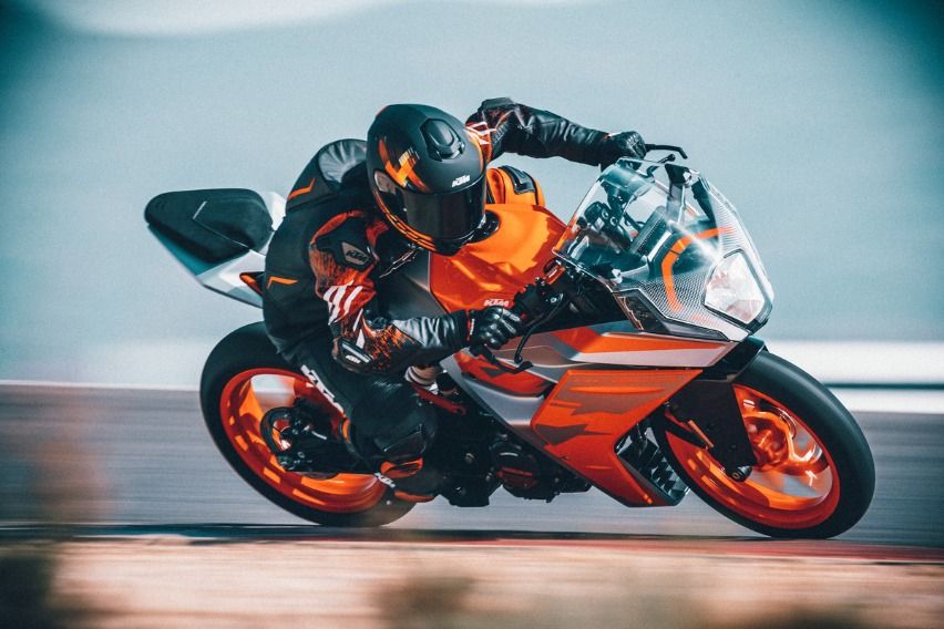 2022 KTM RC 200