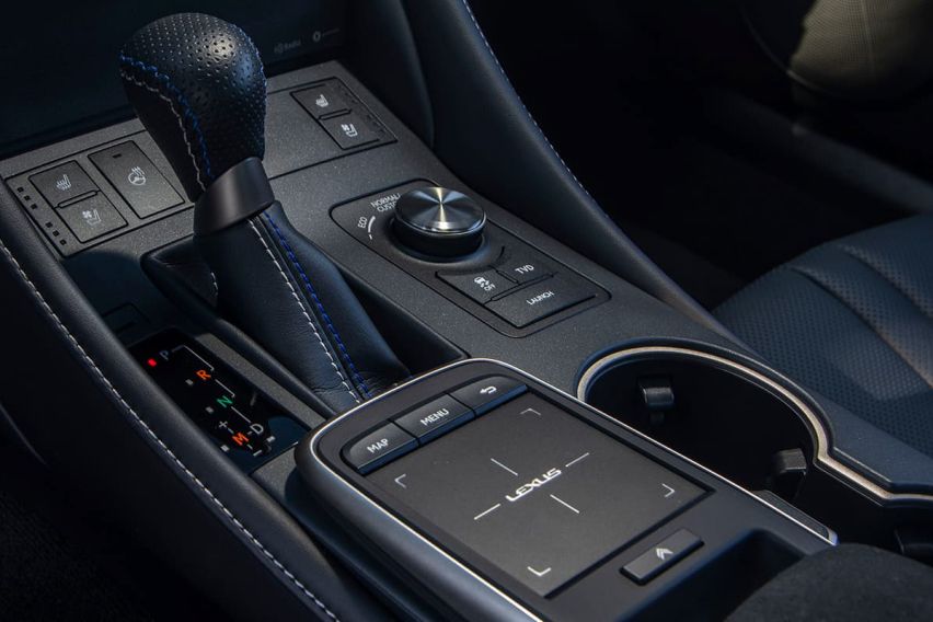 LEXUS-RCF-SHIFTER-COLUMN