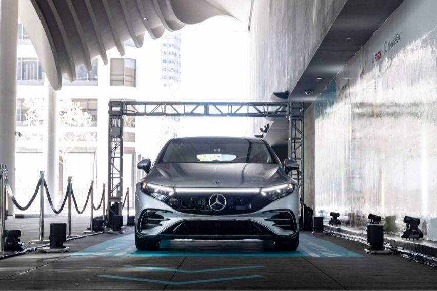 Mercedes-Benz x Bosch automated valet parking technology
