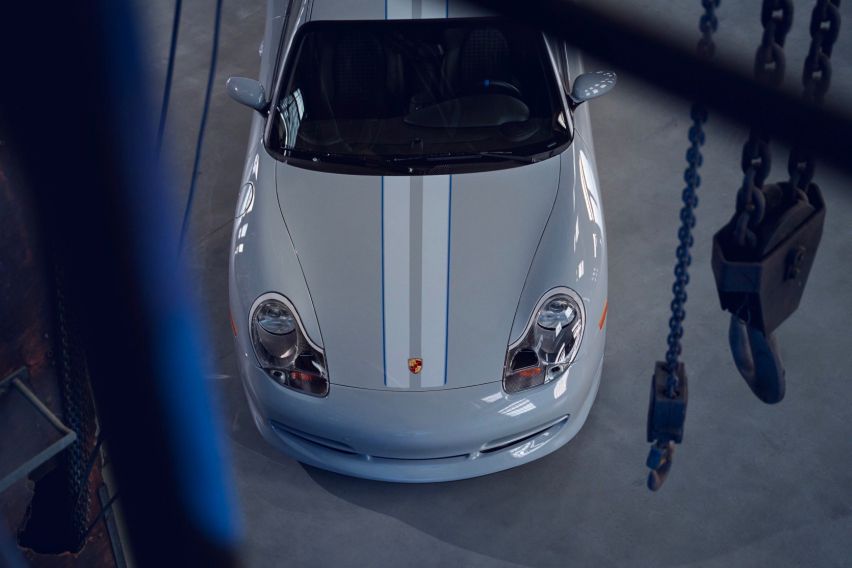 911-Classic-Club-Coupe-top-front