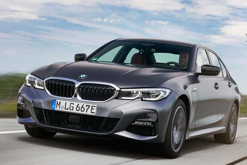 Mercedes-Benz C-Class DETAILS