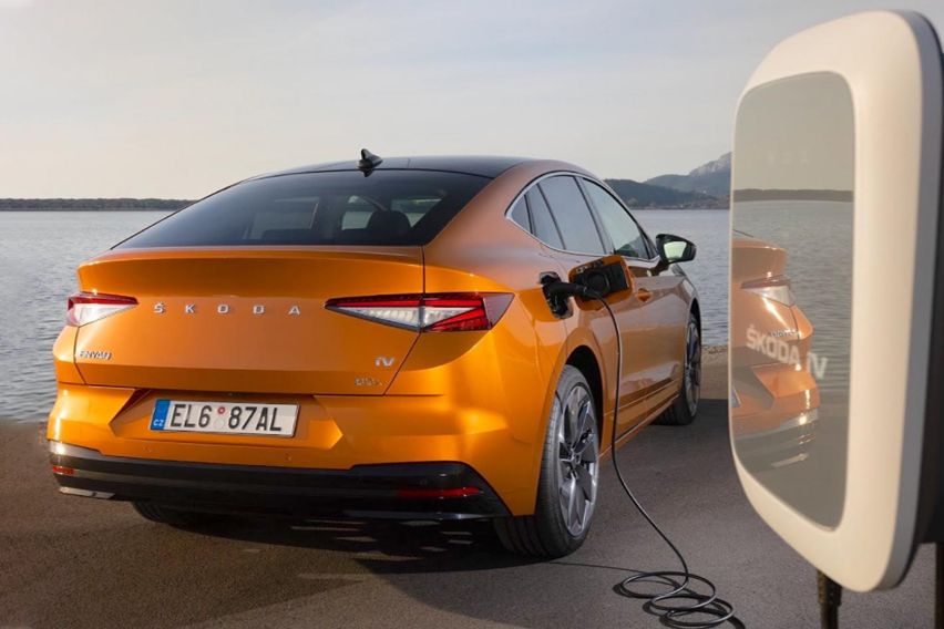 Skoda Enyak iV charging