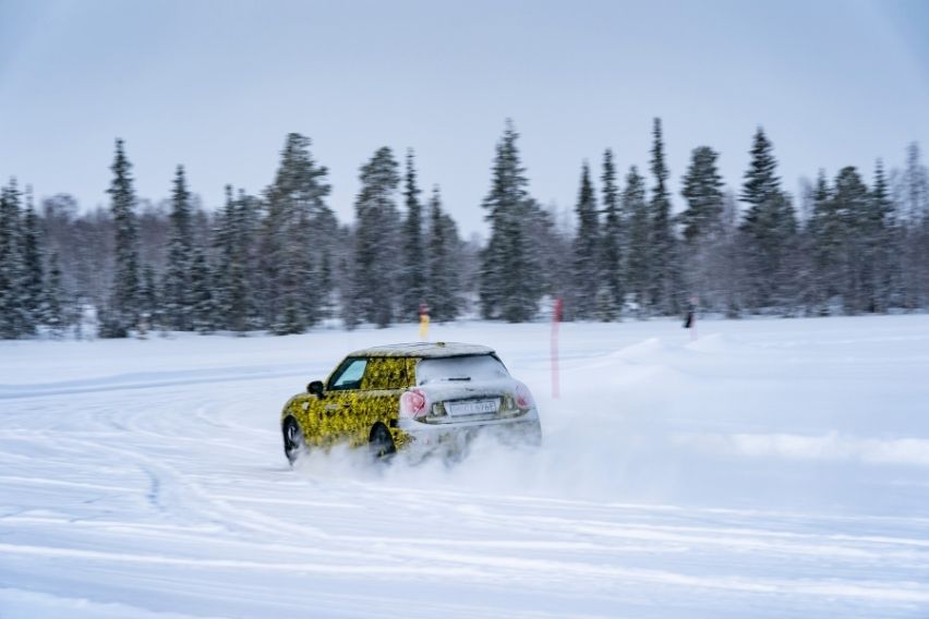 New Mini winter testing