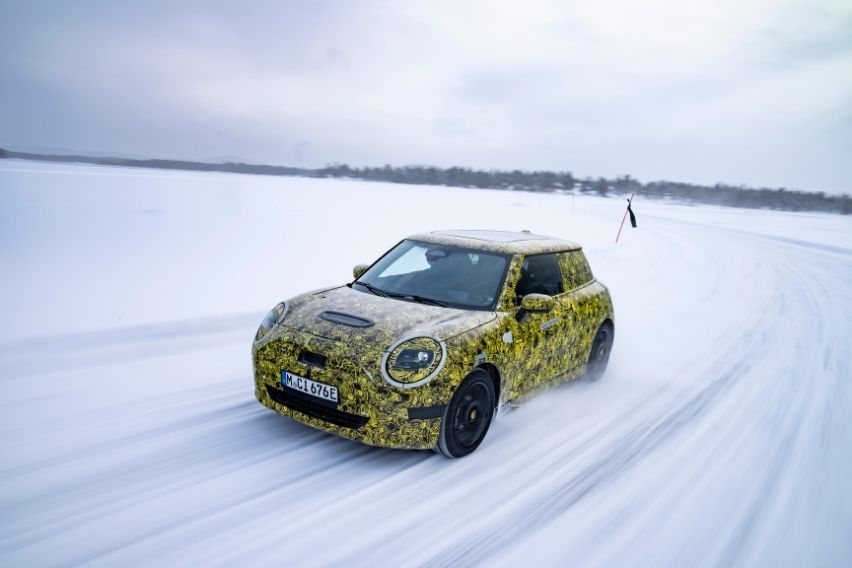 New Mini family undergoes driving dynamics testing in Arctic Circle