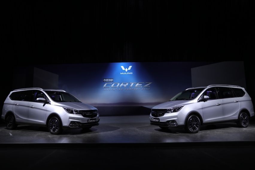 Difference between Wuling Cortez CE and EX