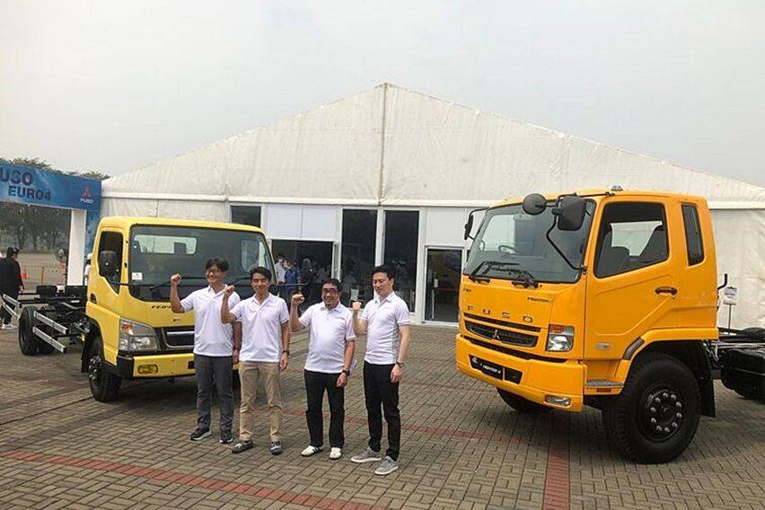 Mitsubishi Fuso Bermesin Diesel Euro 4 Resmi Meluncur di RI, Wajib Tenggak Solar Spesifikasi Ini