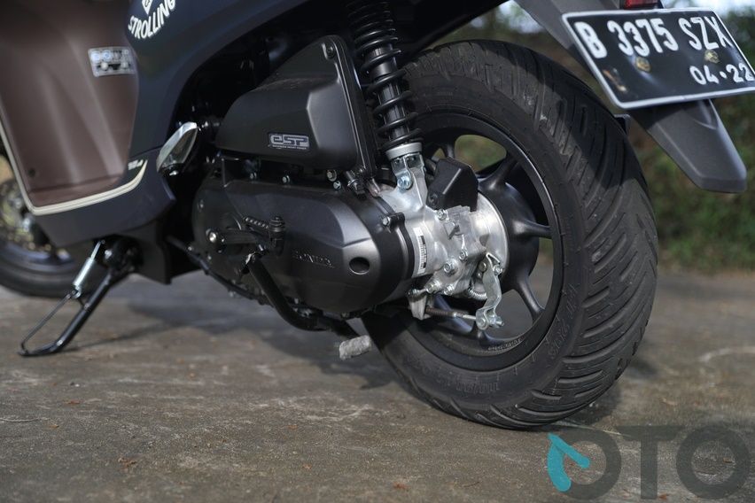 Review New Honda Genio