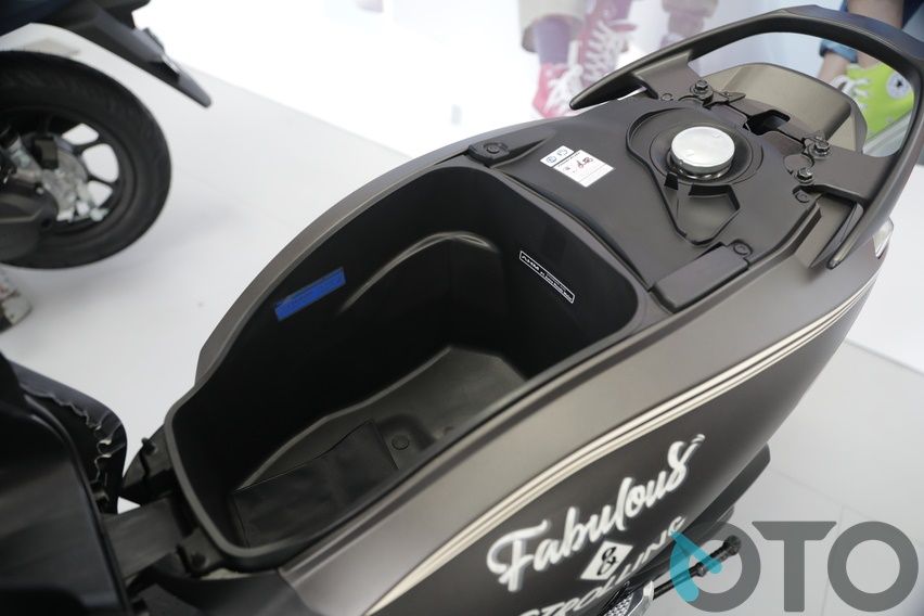 Review New Honda Genio