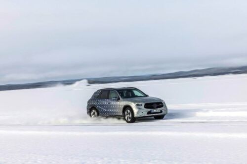 New Mercedes-Benz GLC undergoes tests in extreme conditions