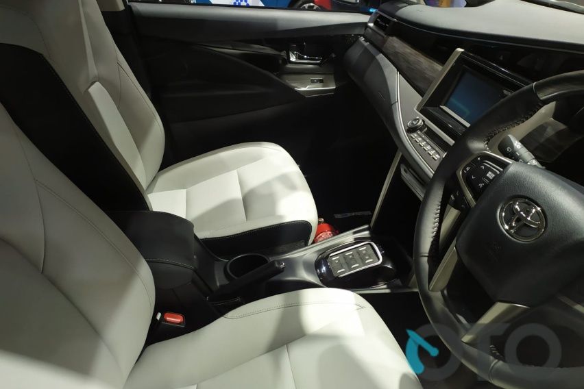 Toyota Kijang Innova EV