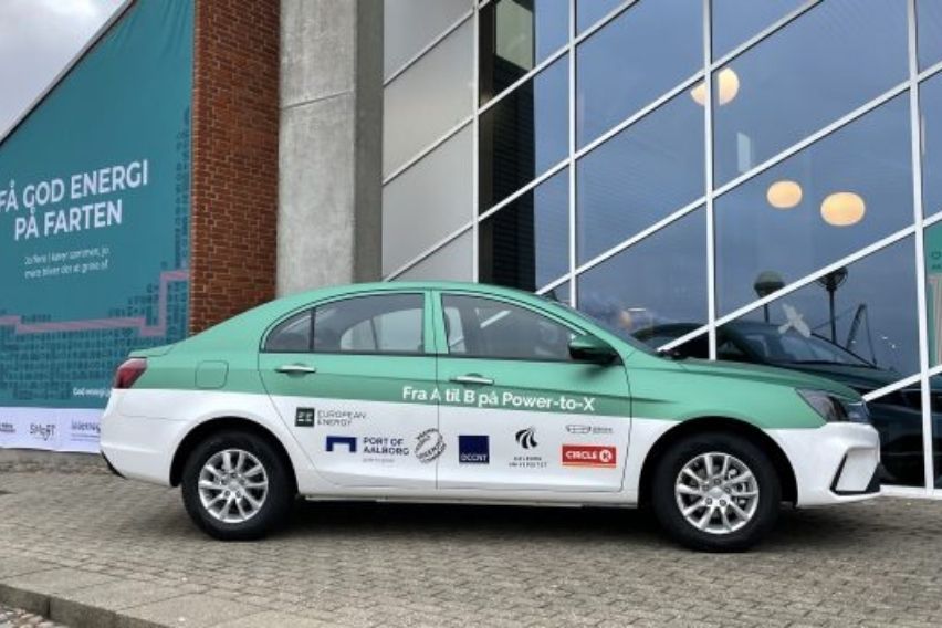 Geely Emgrand methanol sedan