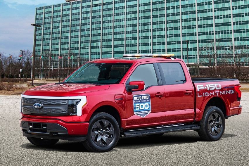 Ford F-150 Lightning is official pace vehicle of 2022 NASCAR Cup Series