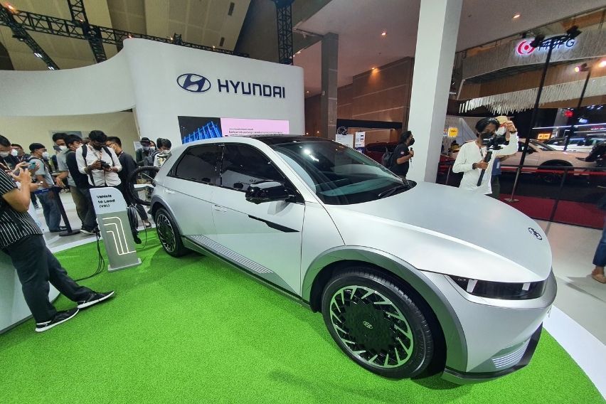 IIMS 2022: Lihat Lebih Dekat Kemampuan Hyundai Ioniq 5 Jadi Power Bank Berjalan