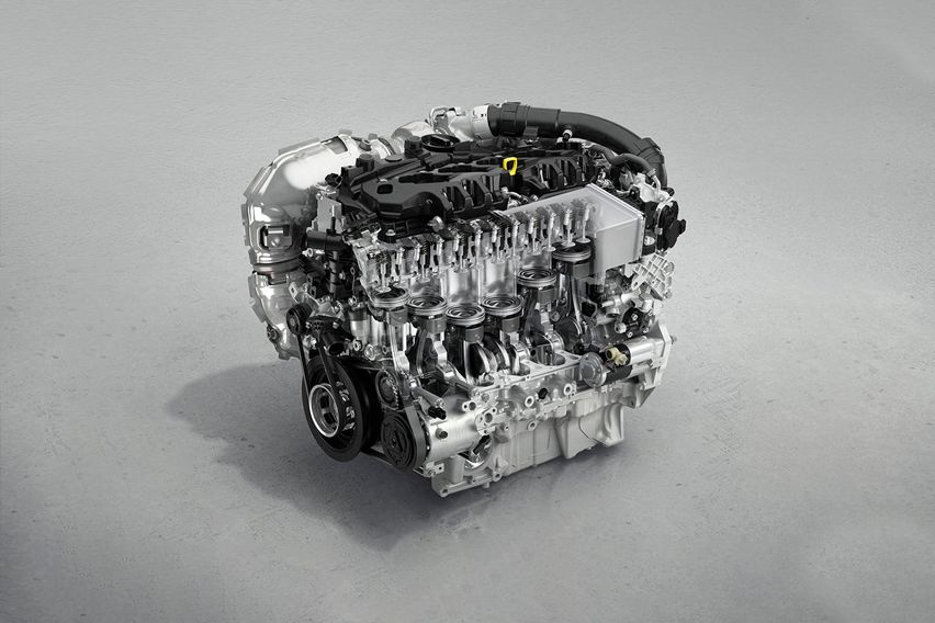 2022 Mazda CX-60 engine